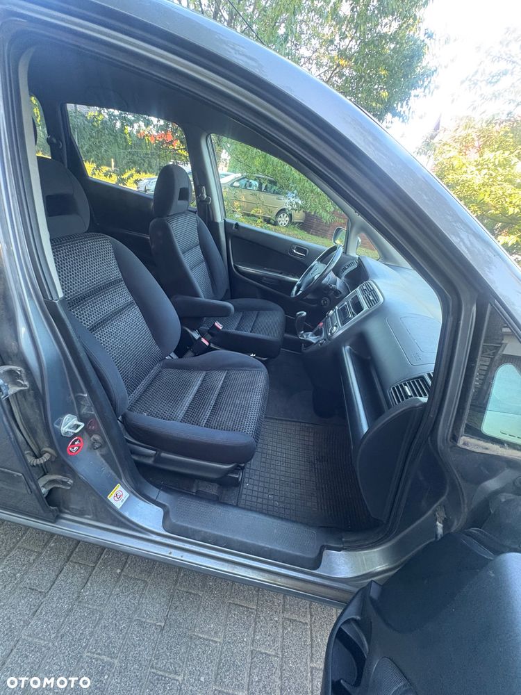 Honda Stream 2.0i ES - 20