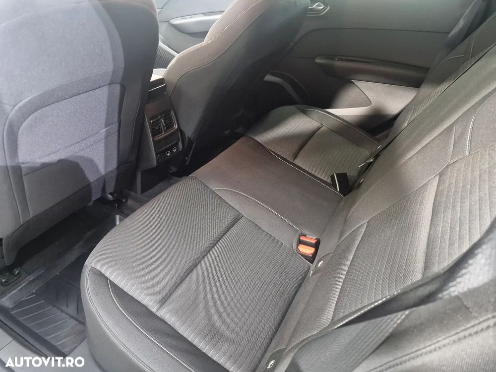 Renault Arkana MHEV 140 EDC Evolution - 11