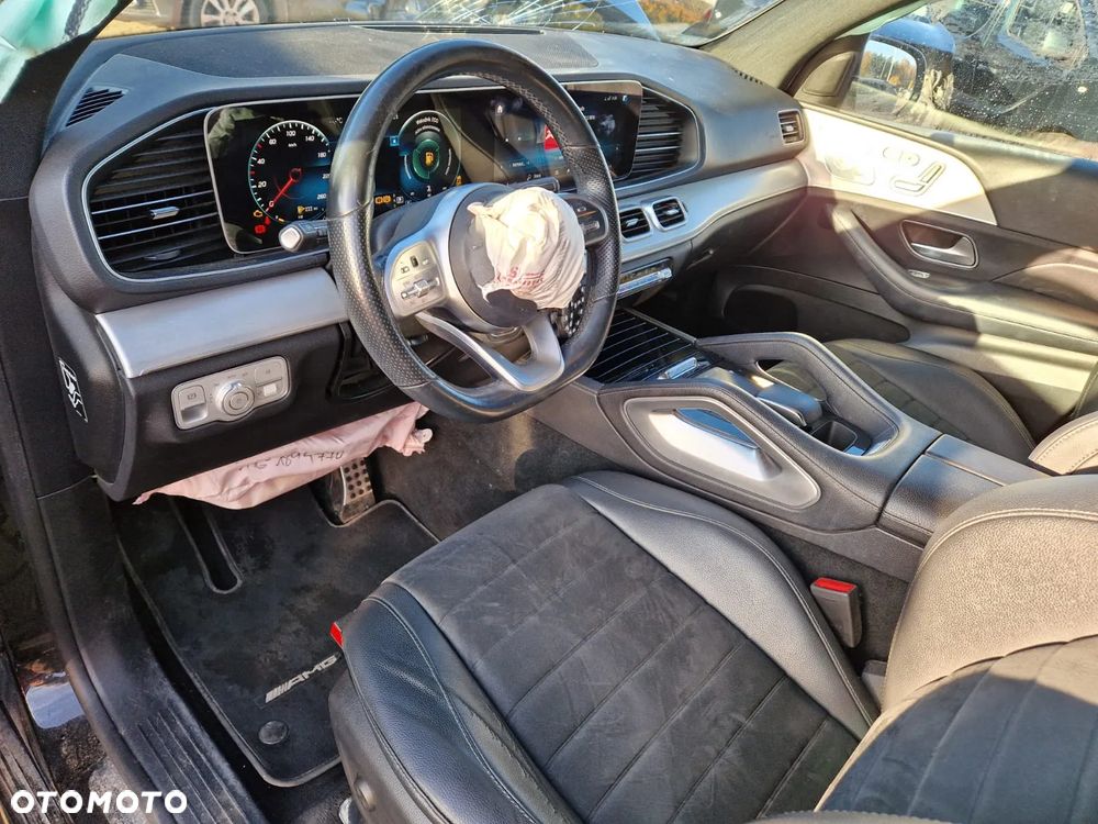 Mercedes-Benz GLE - 23