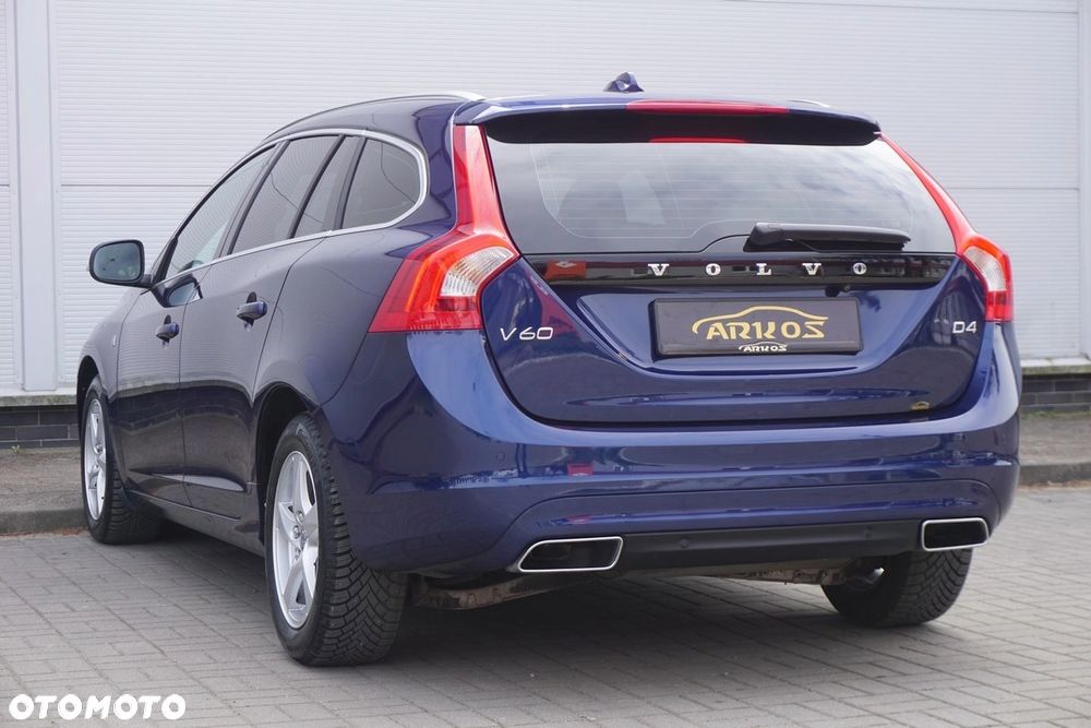 Volvo V60 D4 Drive-E Ocean Race - 17