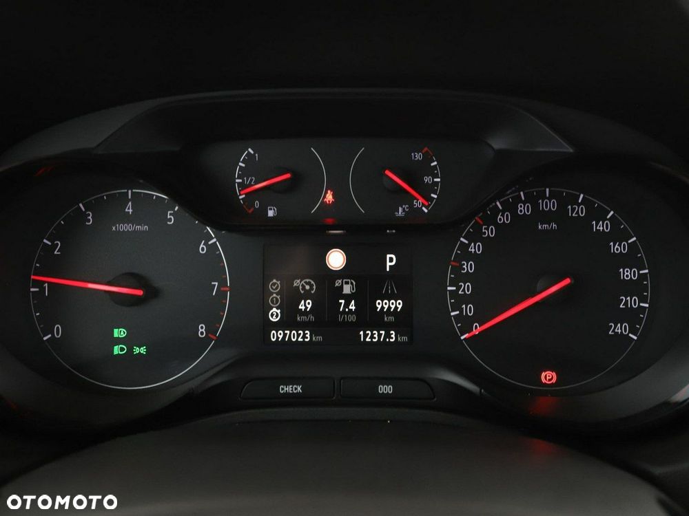 Opel Grandland X 1.2 T GPF Design Line S&S - 23