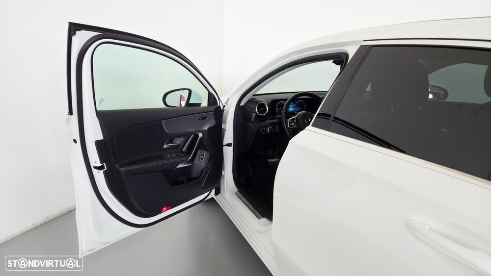 Mercedes-Benz A 250 e 8G-DCT Progressive - 17
