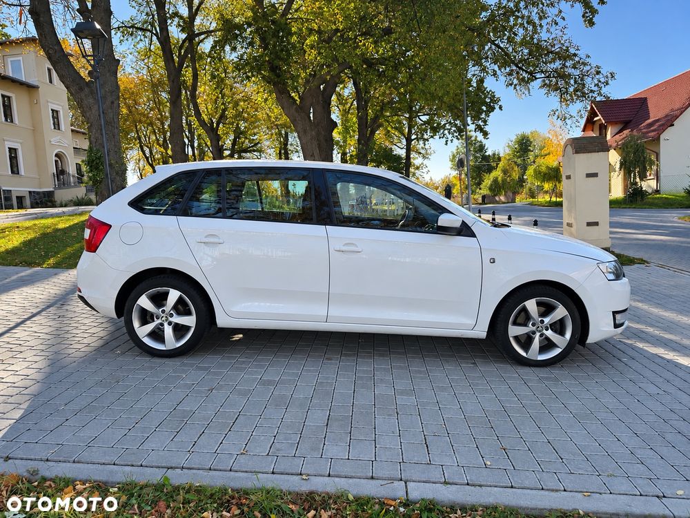 Skoda RAPID - 7