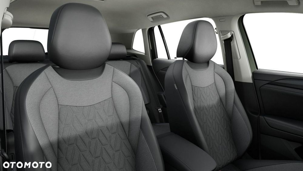 Volkswagen Tiguan - 11