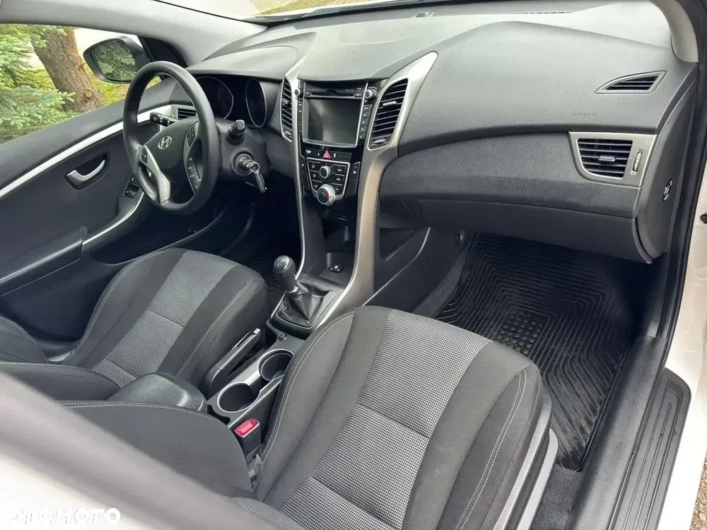 Hyundai i30 - 18
