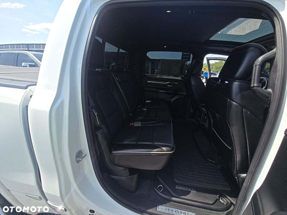 RAM 1500 5.7 Crew Cab Limited - 14