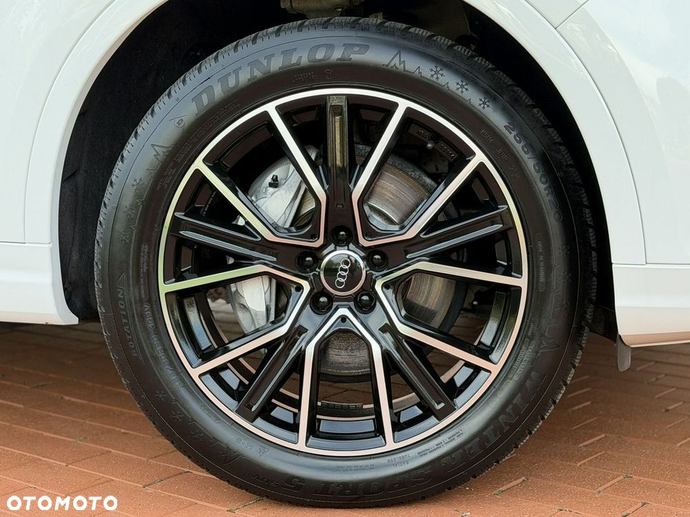 Audi Q7 - 9