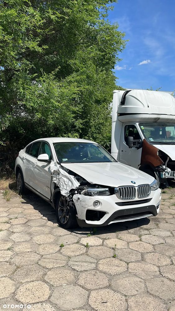 BMW X4 xDrive20d xLine - 2