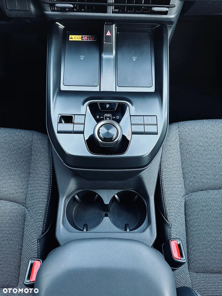 Toyota bZ4X 73.1kWh Style - 29