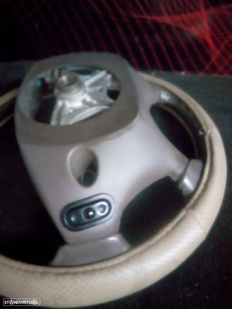 Volante Chrysler Grand Voyager - 2