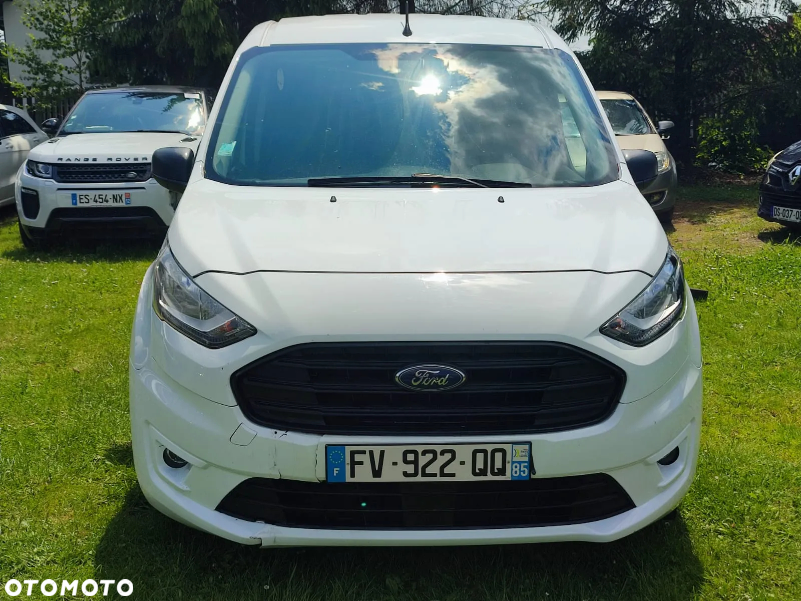 Ford CONNECT - 9