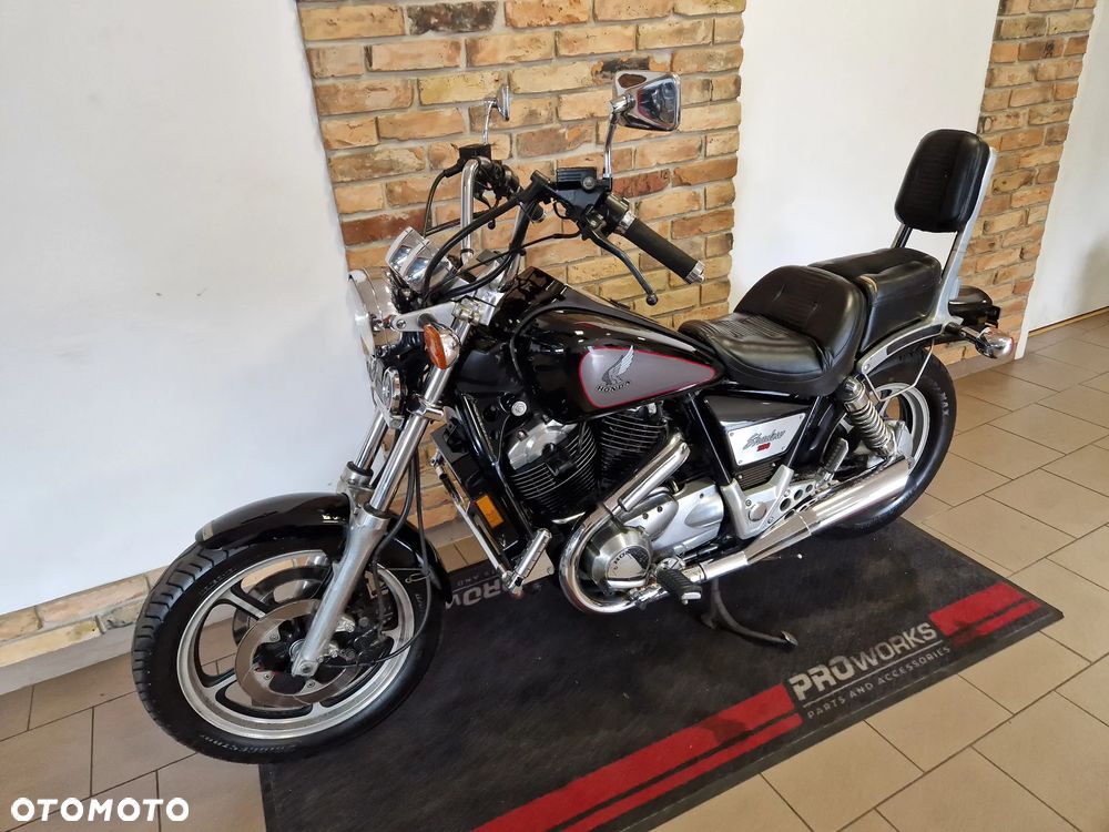 Honda Shadow - 5