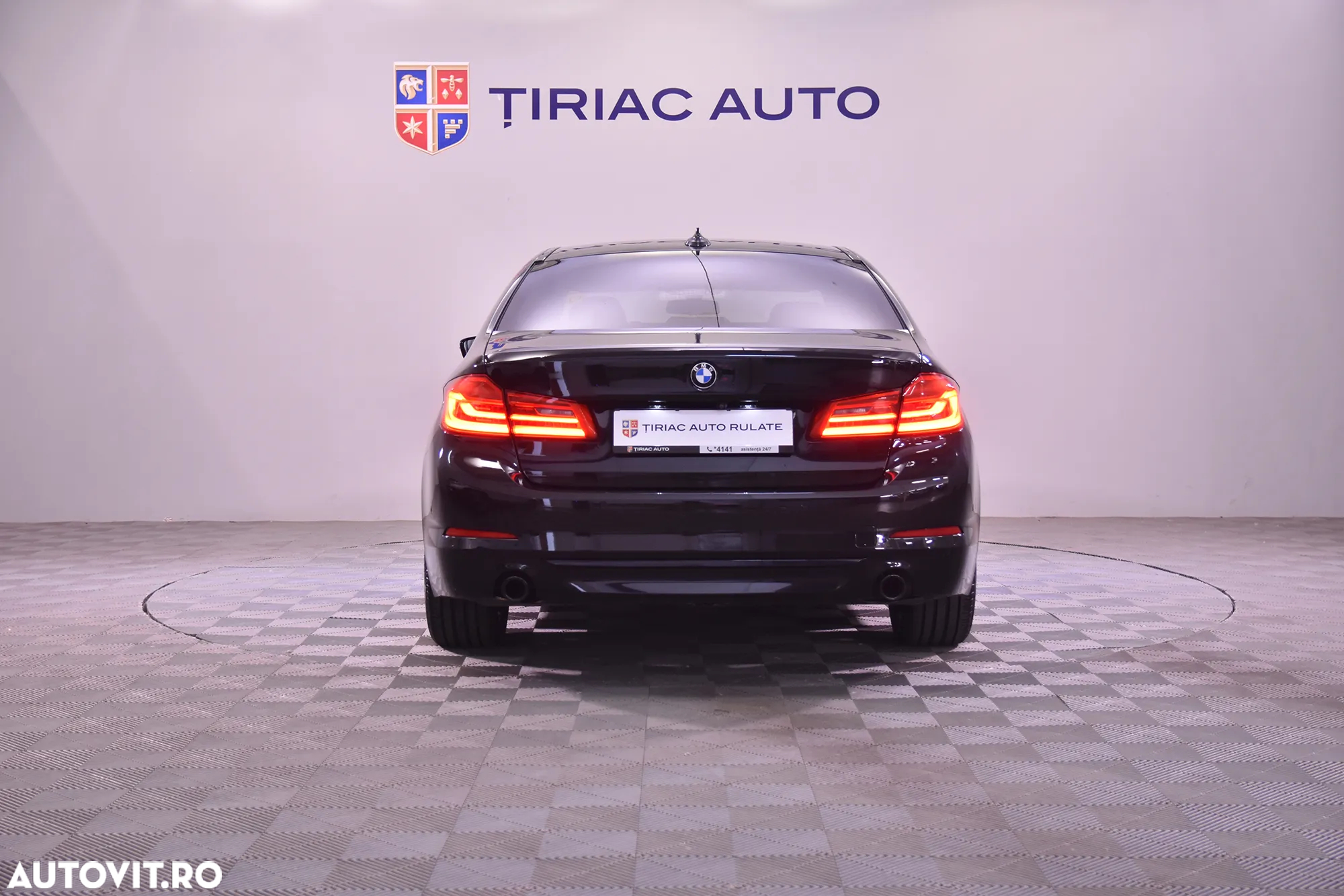 BMW Seria 5 520d AT - 4