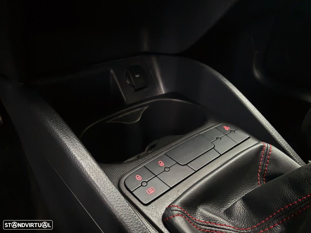 SEAT Ibiza ST 1.2 TSI FR - 23