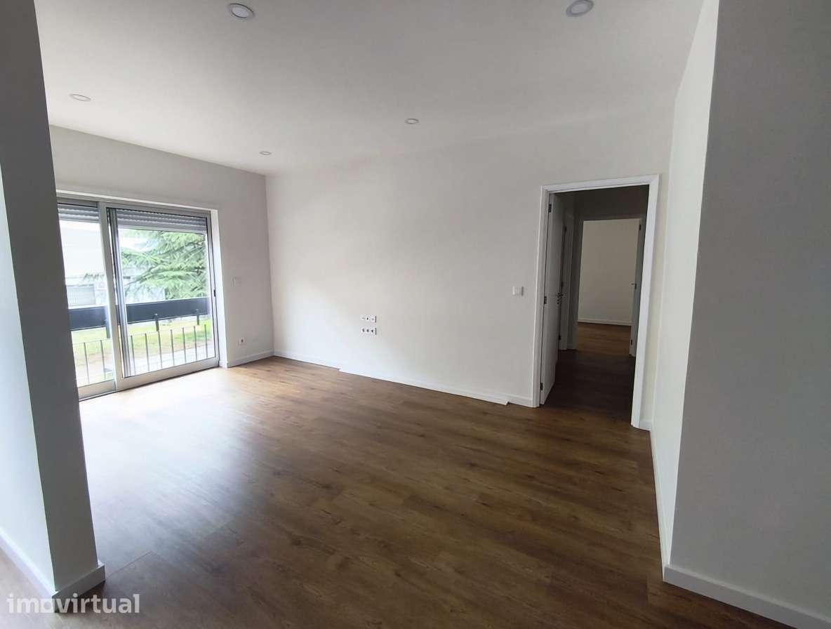 T3 TOTALMENTE RENOVADO | MAXIMINOS – BRAGA | 280.000€ - Grande imagem: 4/11