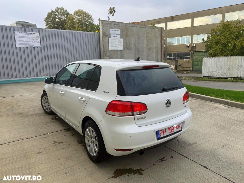 Volkswagen Golf 1.2 TSI BlueMotion Technology Comfortline - 8