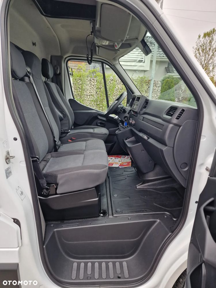 Renault Renault Master IV 10PALET Kabina MAXI-XXL 2021r - 19