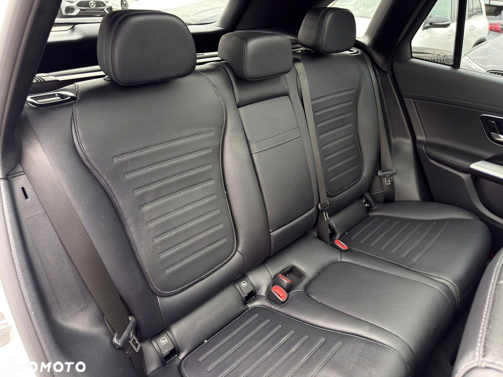 Mercedes-Benz GLC 200 mHEV 4-Matic AMG Line - 31