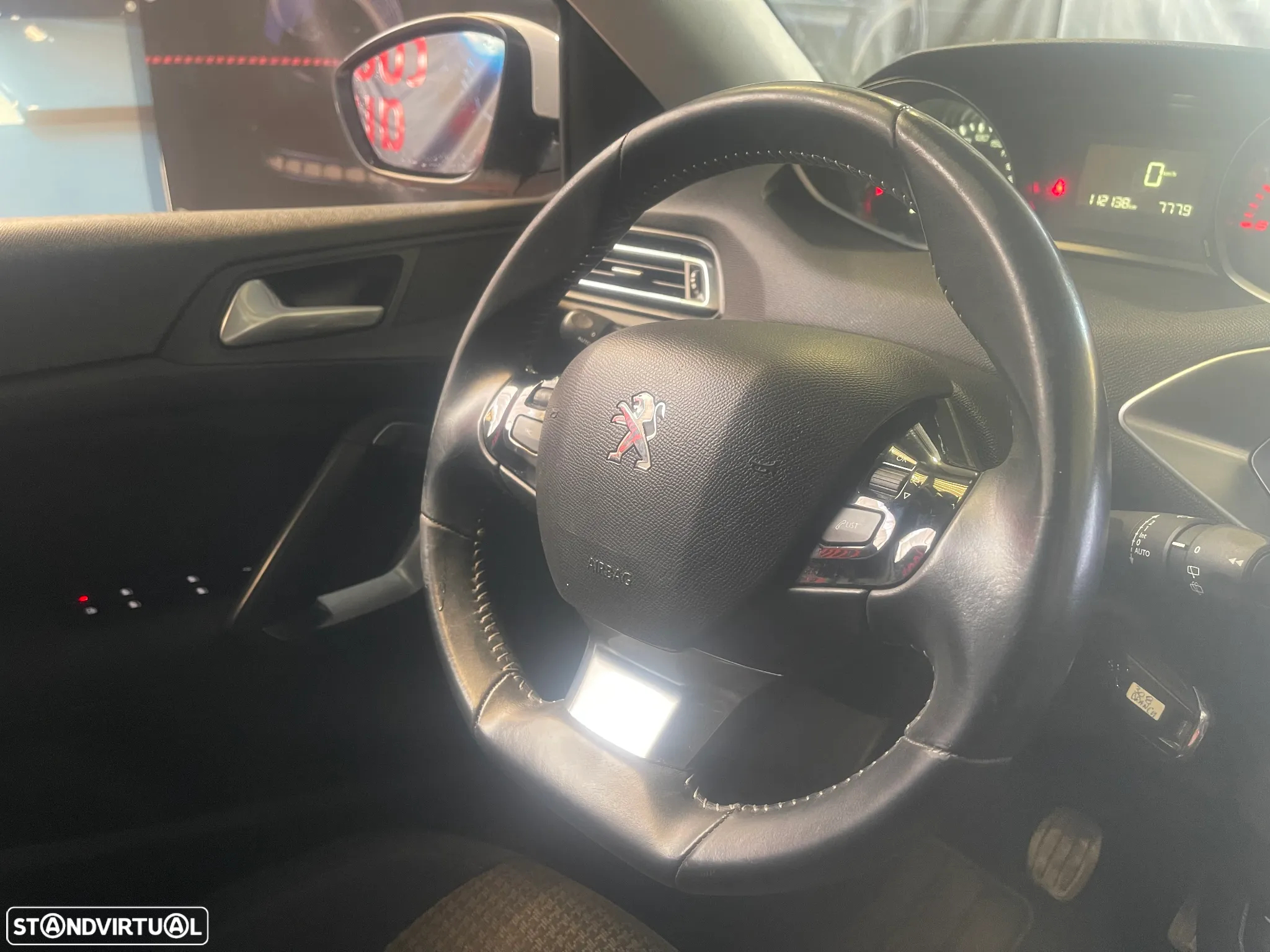 Peugeot 308 SW 1.5 BlueHDi Style - 29