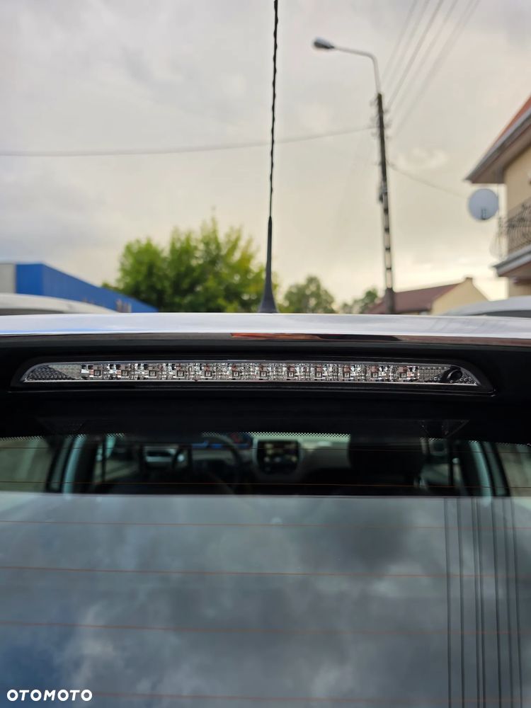 Peugeot 2008 1.6 VTi Allure - 16
