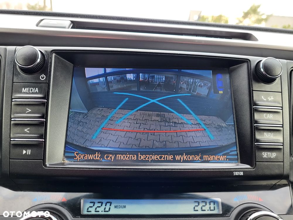 Toyota RAV4 Hybrid Premium 4x2 - 22