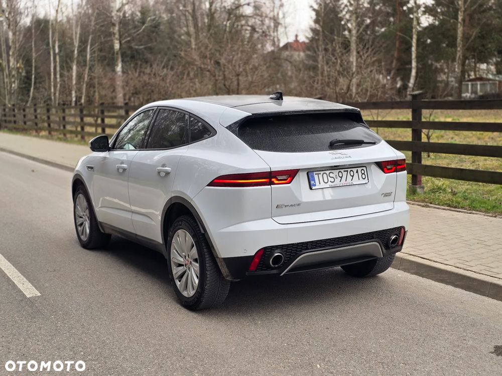 Jaguar E-Pace P250 AWD R-Dynamic - 18