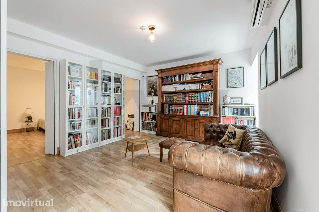 Moradia Townhouse com Terraço, Jacuzzi e Garagem no Largo do Mastro, L - Grande imagem: 3/34