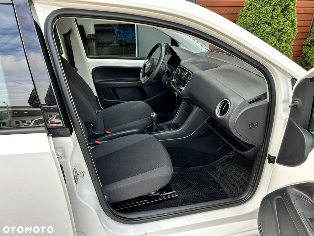 Volkswagen up! 1.0 street EU6 - 22