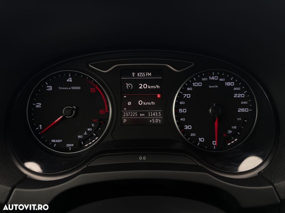 Audi A3 1.6 TDI ack S tronic - 16