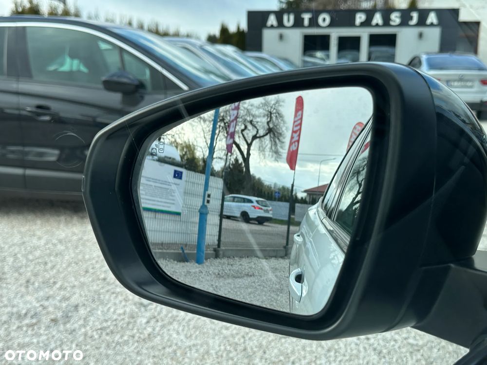 Peugeot 3008 1.5 BlueHDi Allure S&S - 34