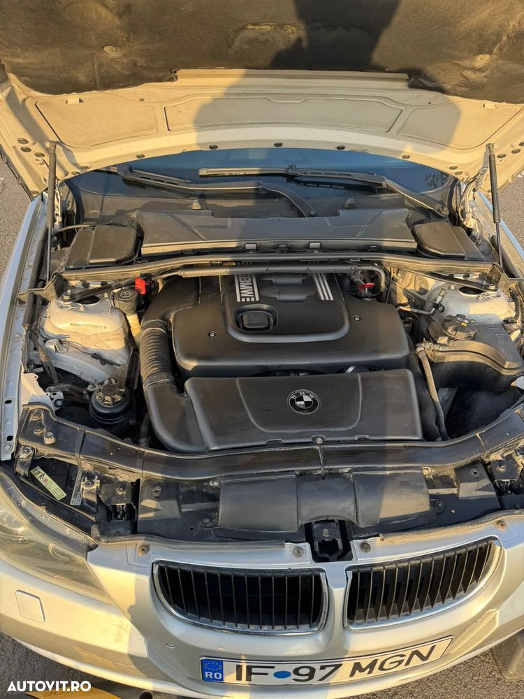 BMW Seria 3 320d DPF Aut. - 19