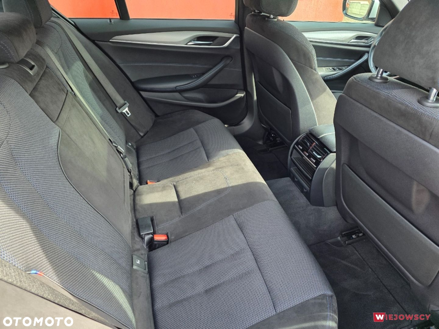 BMW Seria 5 530i xDrive M Sport sport - 18