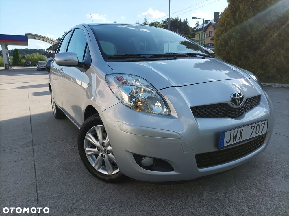 Toyota Yaris 1.33 VVT-i Executive - 2