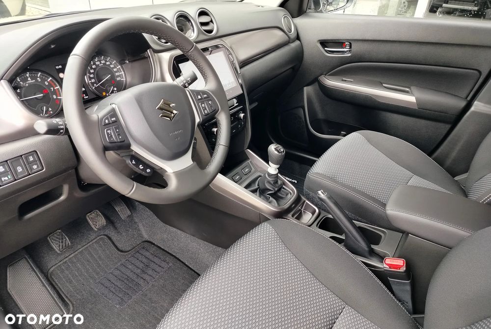 Suzuki Vitara 1.4 Boosterjet mHEV Premium Plus 2WD - 9