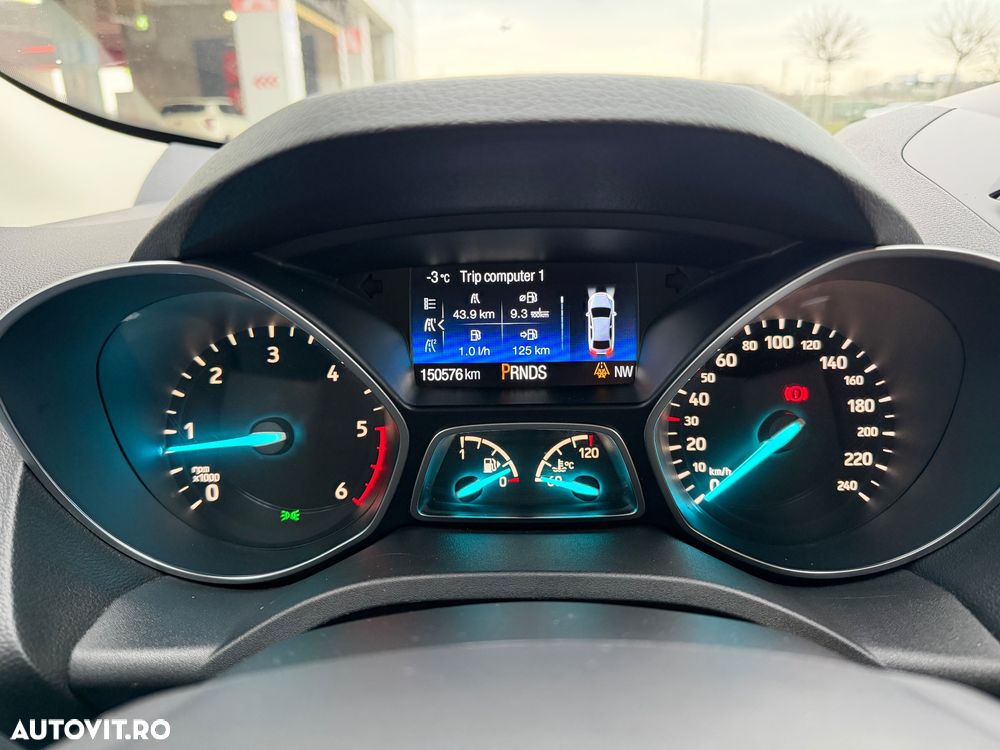 Ford Kuga 2.0 TDCi Powershift 4WD Titanium - 18