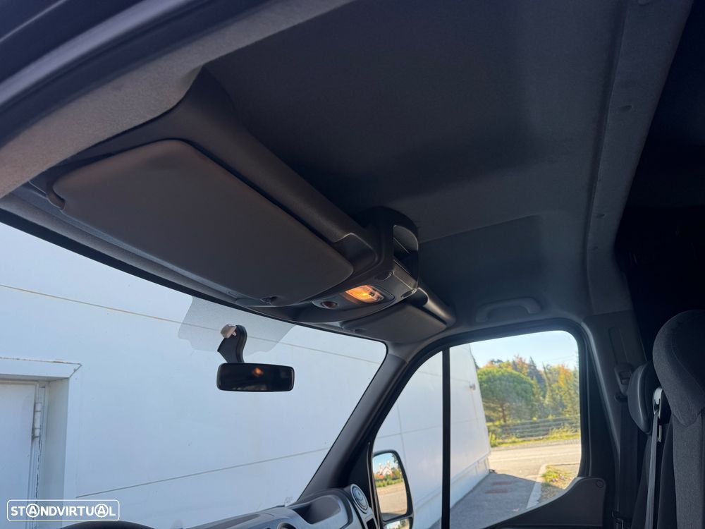 Renault Master - 11