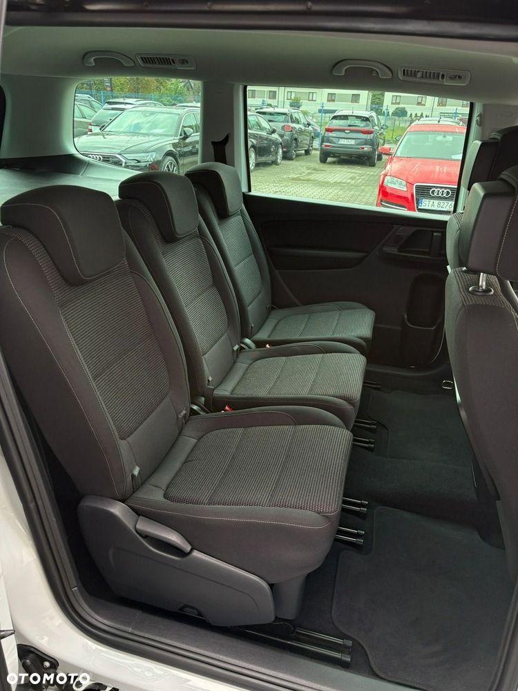 Volkswagen Sharan - 17