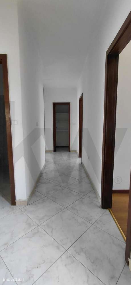 Apartamento T3 no Carregado - Grande imagem: 4/13