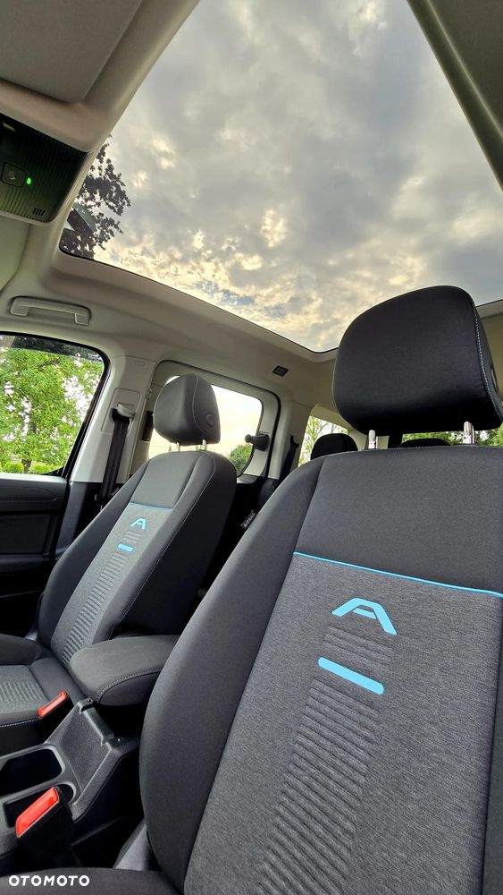 Ford Tourneo Connect 2.0 EcoBlue Active - 25