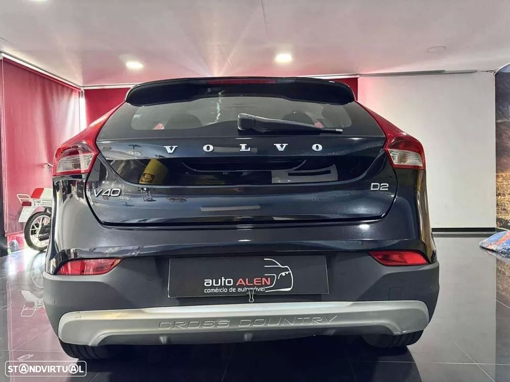 Volvo V40 Cross Country 1.6 D2 Kinetic - 6