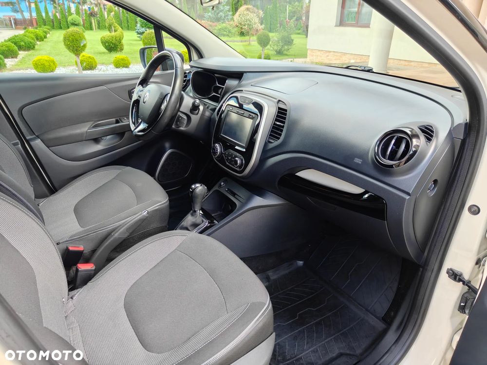 Renault Captur - 17