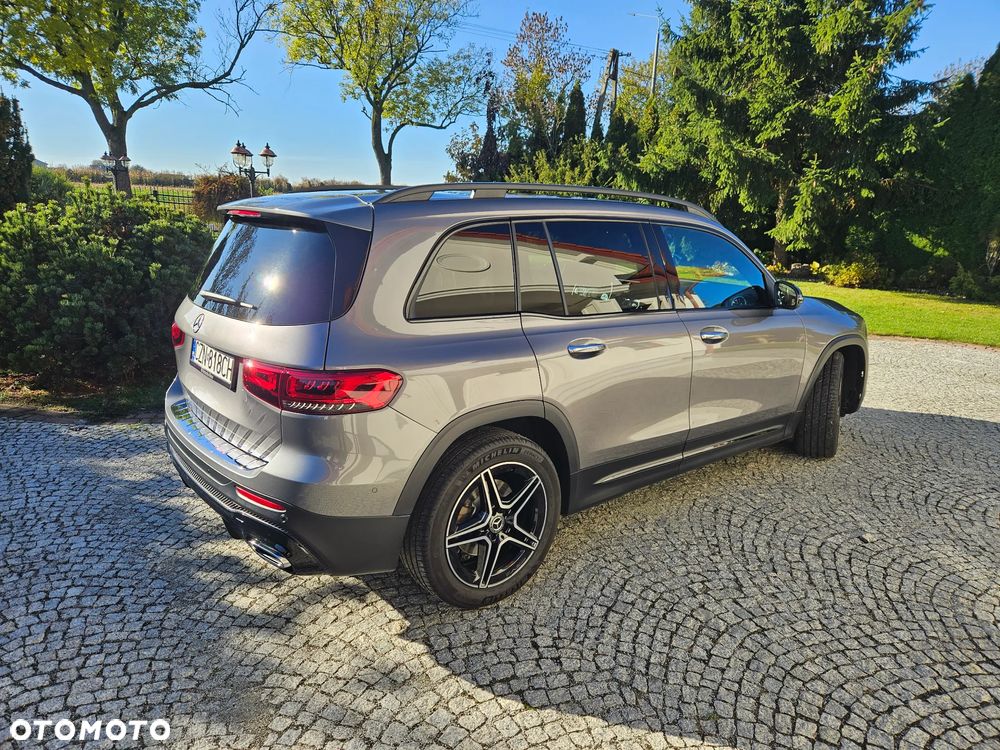 Mercedes-Benz GLB 200 d 4-Matic AMG Line 8G-DCT - 2