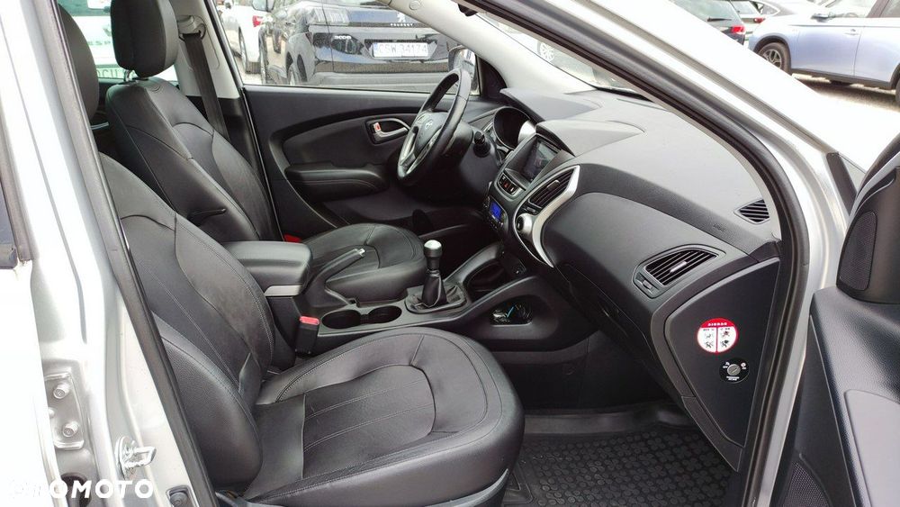 Hyundai ix35 - 23