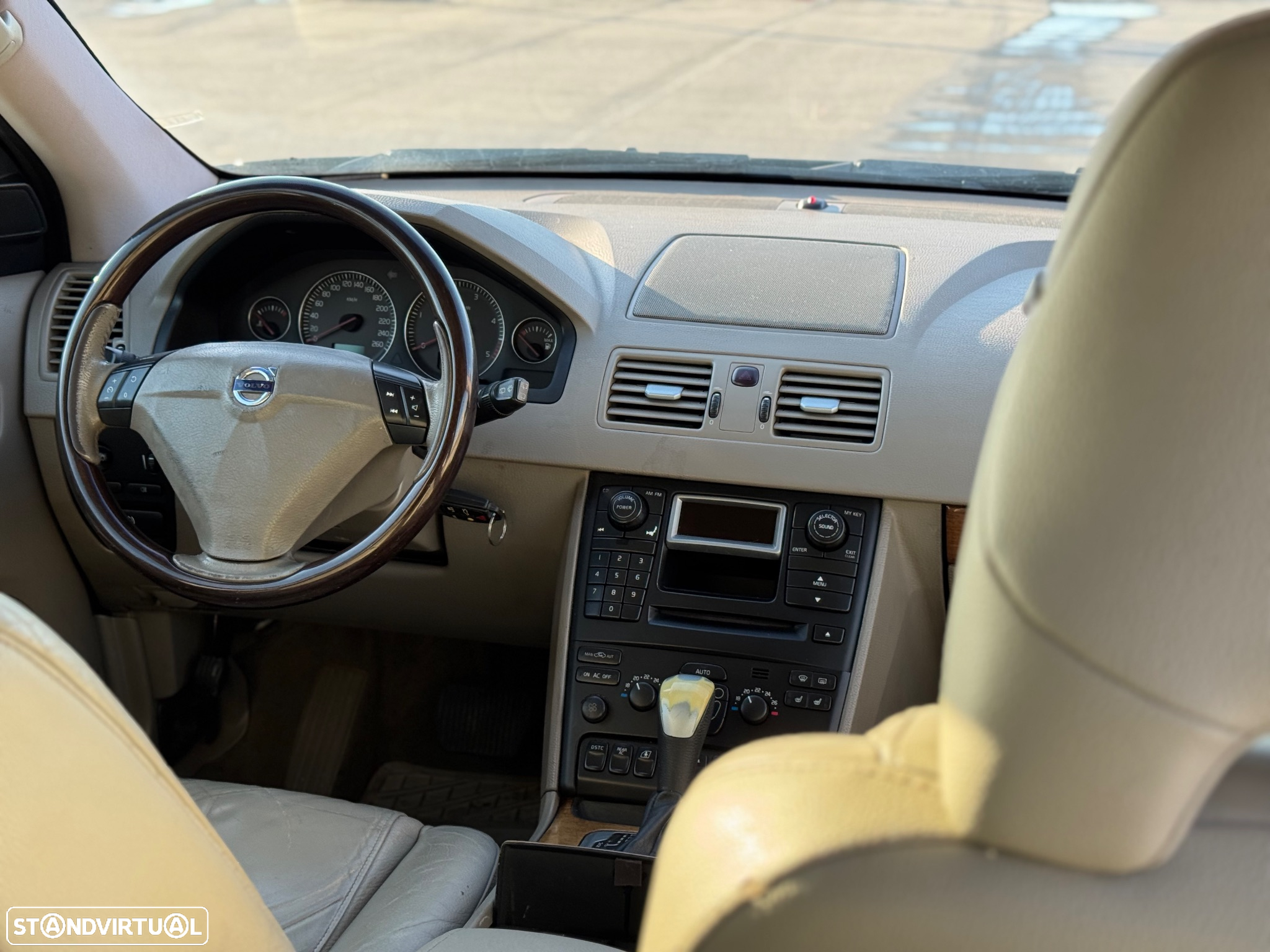 Volvo XC 90 2.4 D5 7L Executive - 7