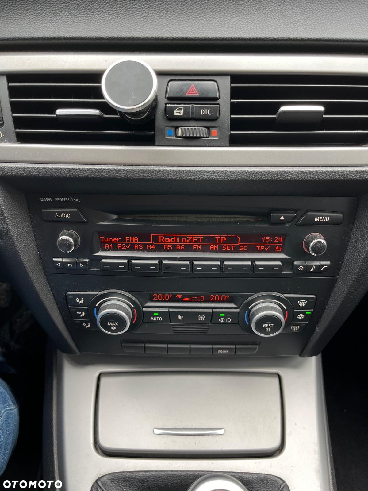 BMW Seria 3 318i - 12