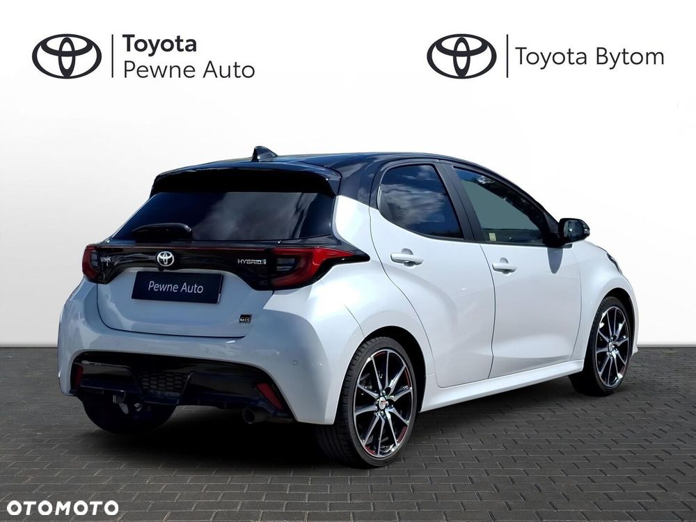 Toyota Yaris - 2
