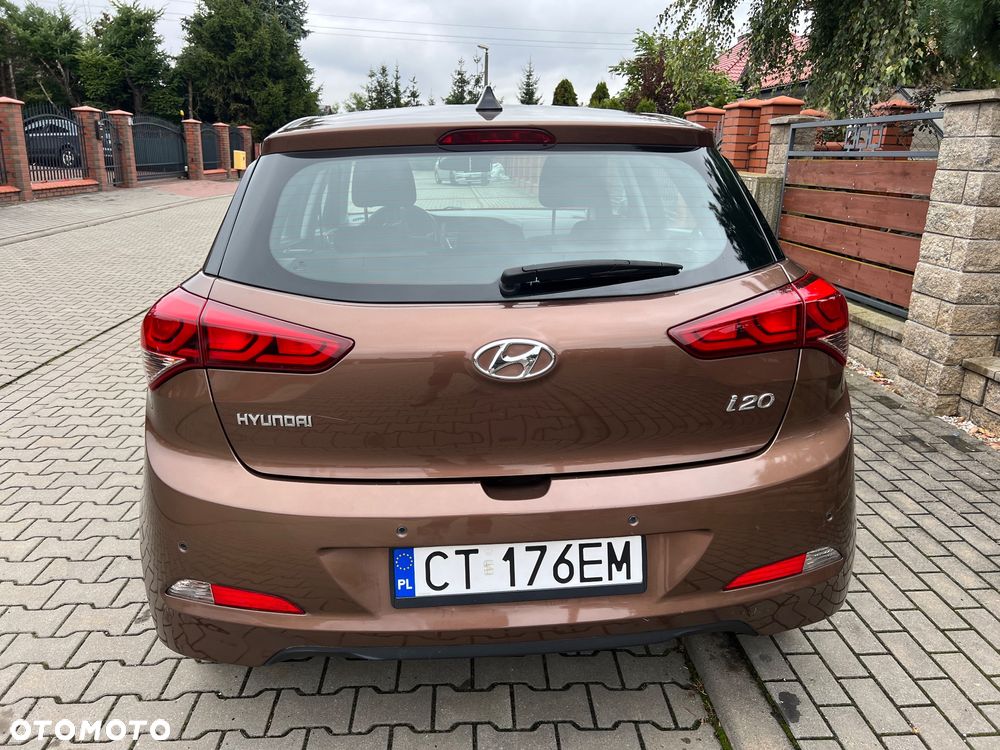 Hyundai i20 blue 1.2 Style - 18