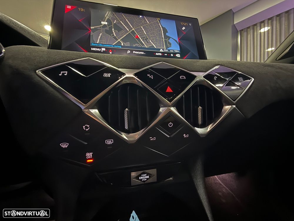 DS DS3 Crossback 1.2 PureTech Performance Line EAT8 - 17
