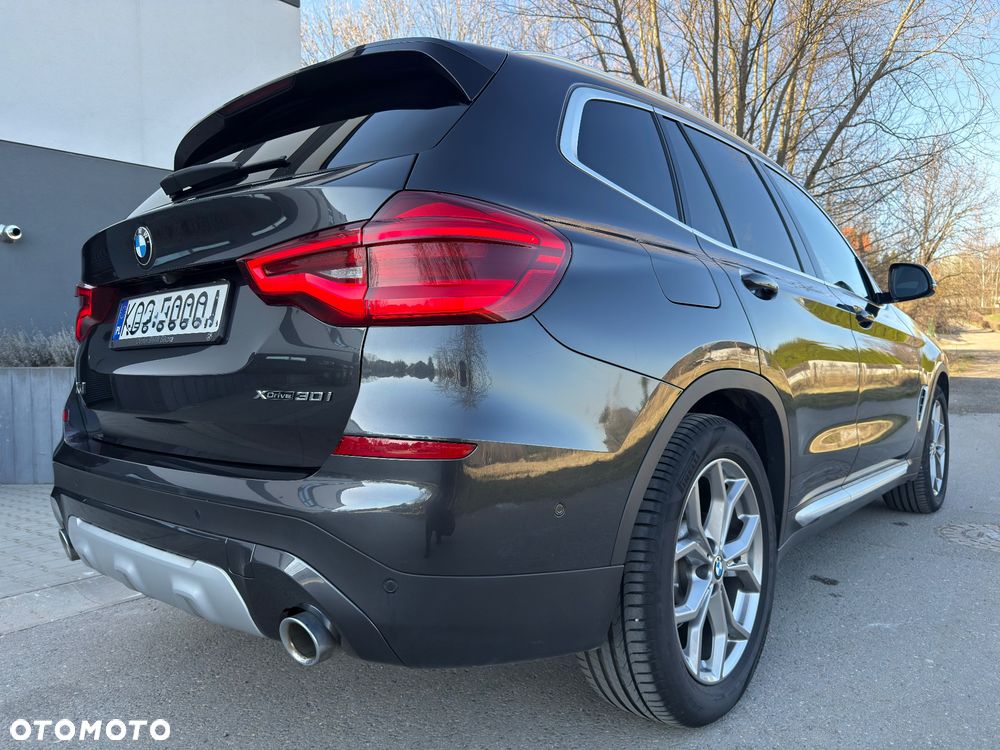 BMW X3 xDrive30i xLine - 11