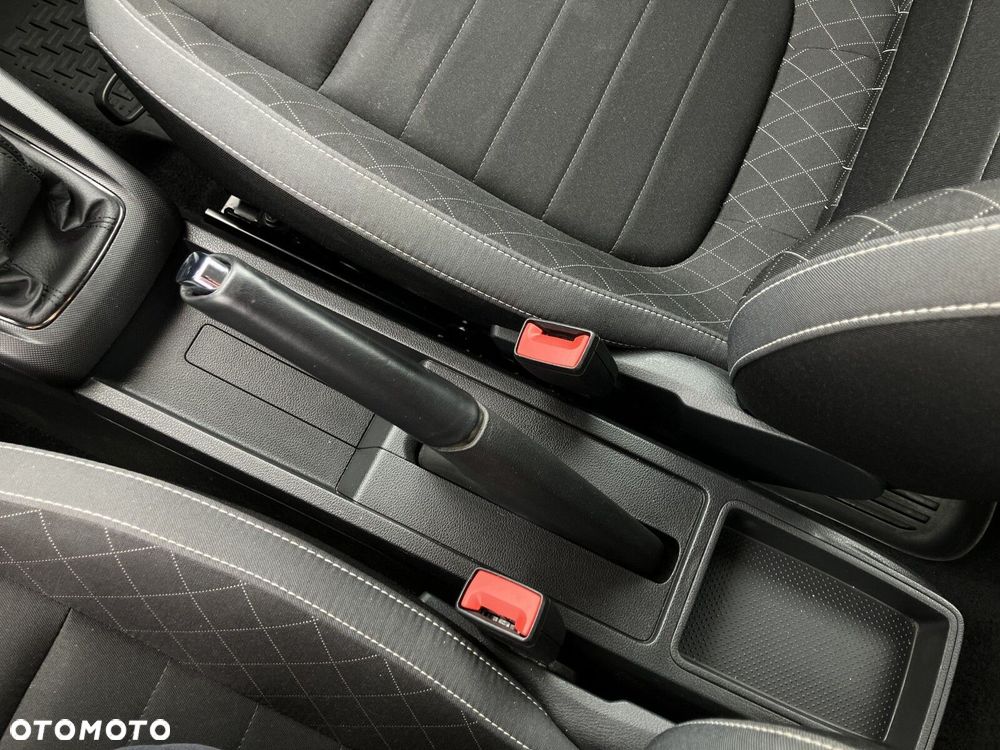 Skoda Fabia 1.0 TSI Ambition - 24